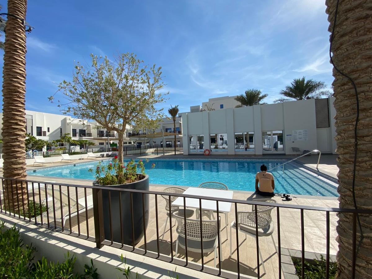 The White Villa Fujairah Bagian luar foto